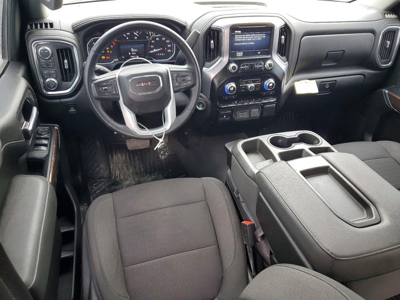 2023 GMC Sierra