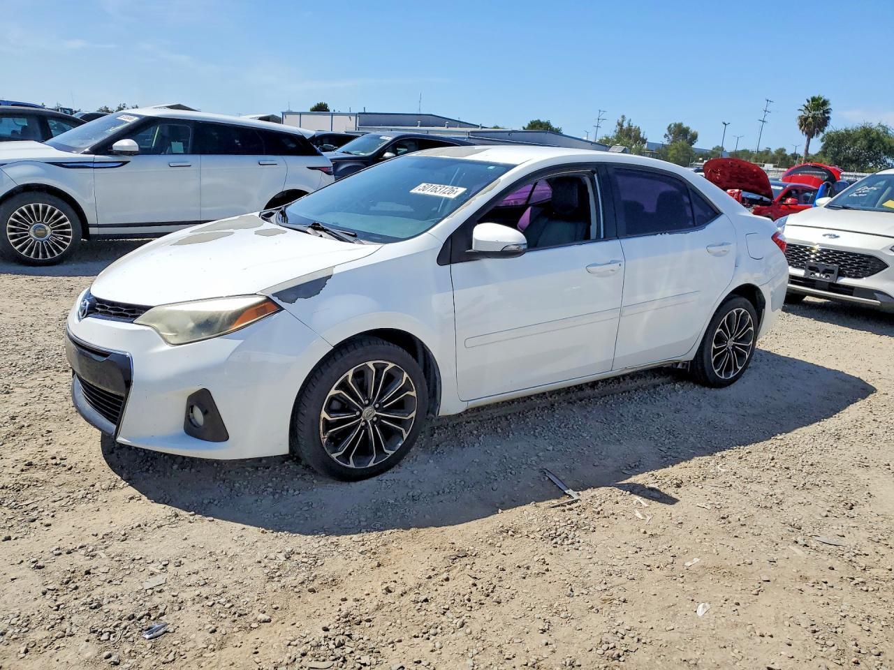2015 TOYOTA COROLLA