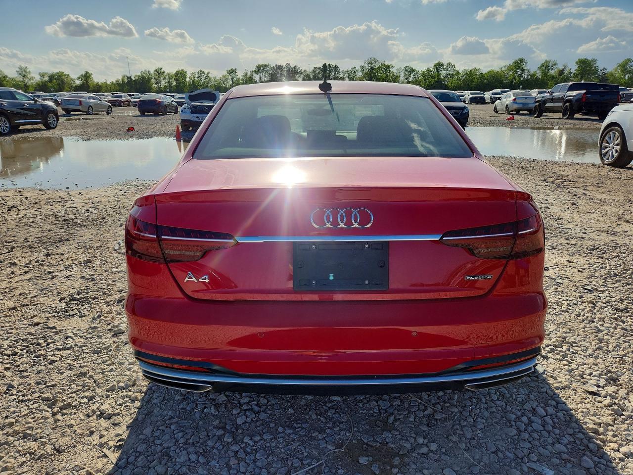 2022 AUDI A4