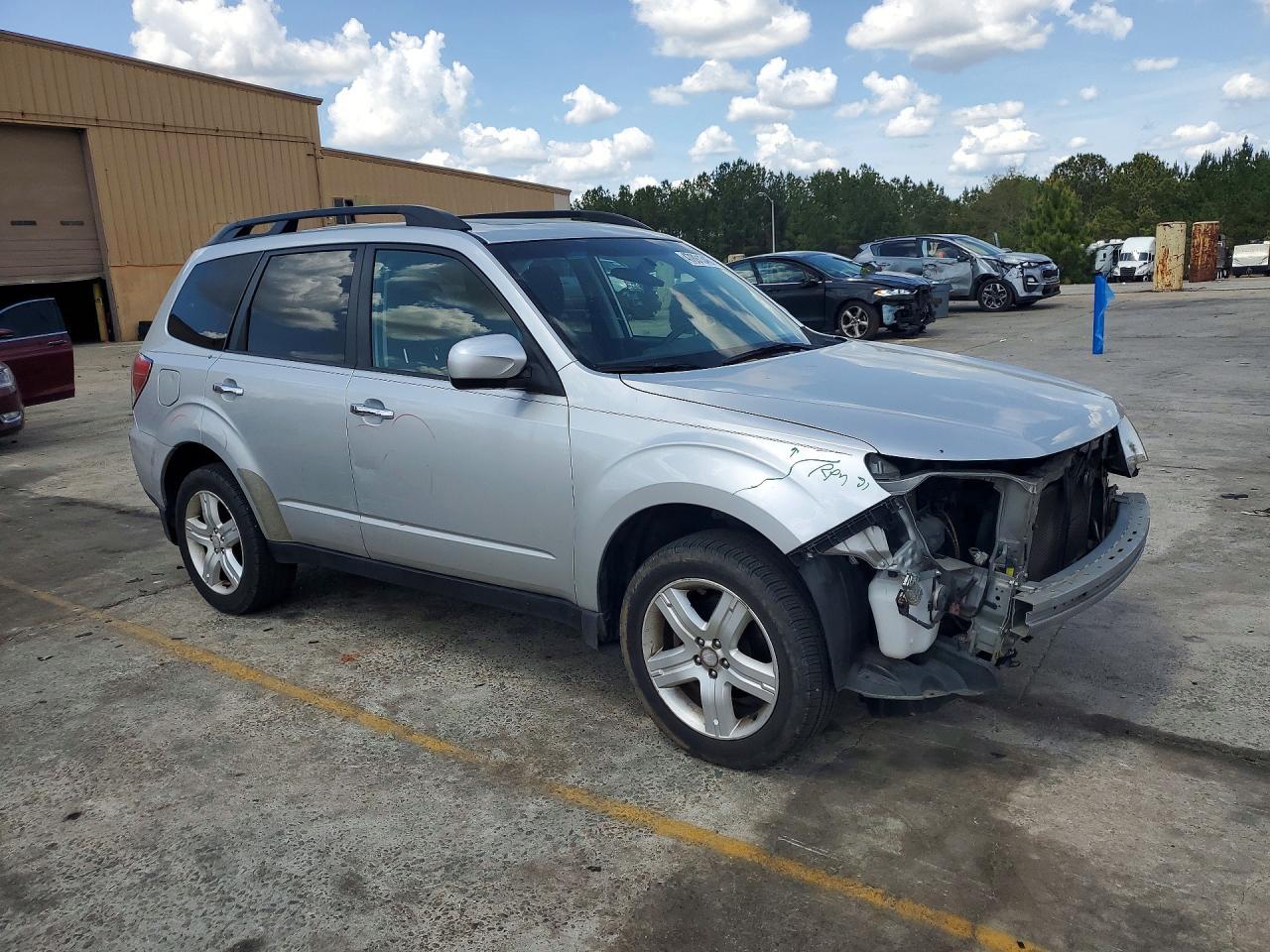 2010 SUBARU FORESTER