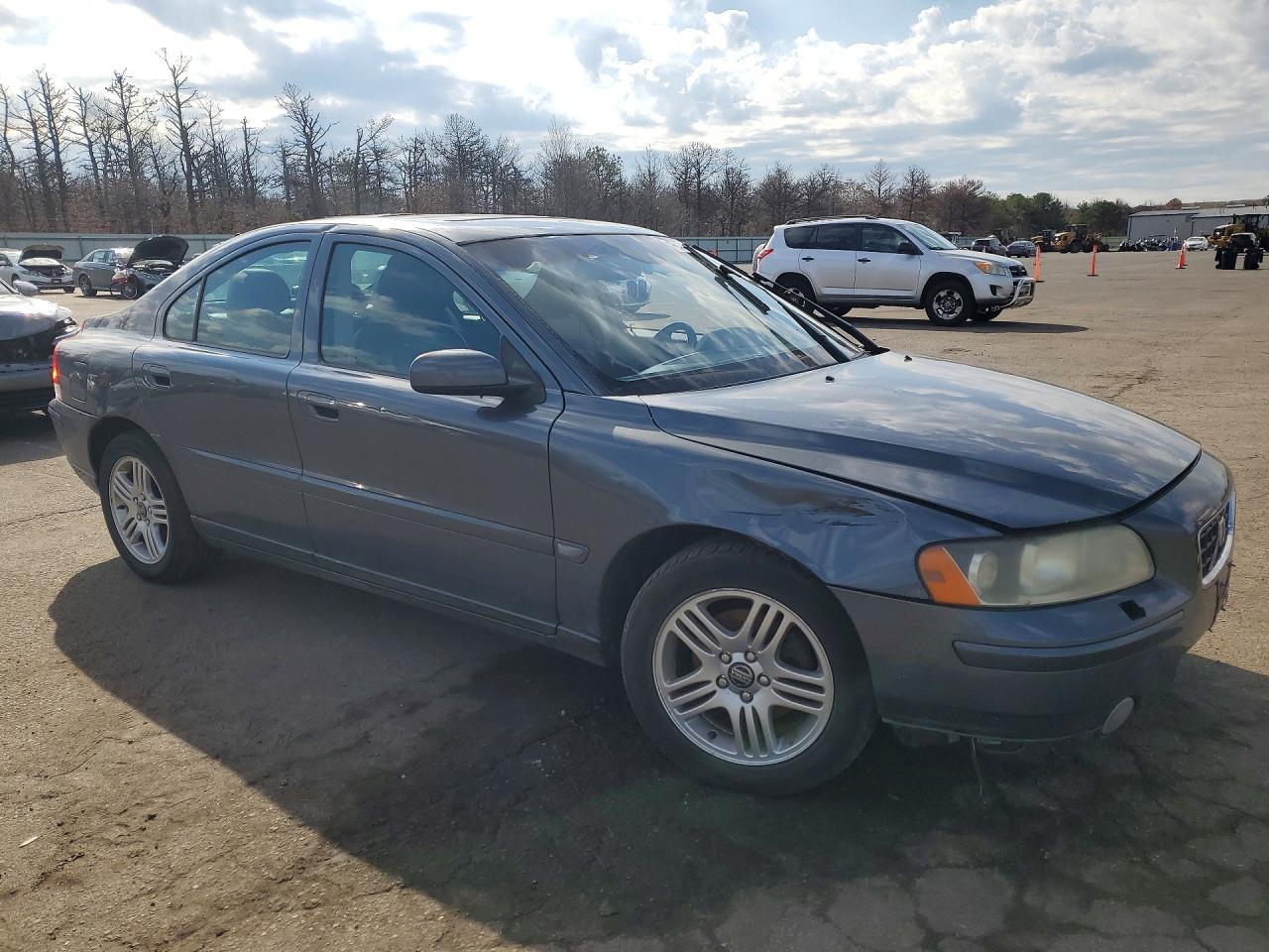 2006 VOLVO S60