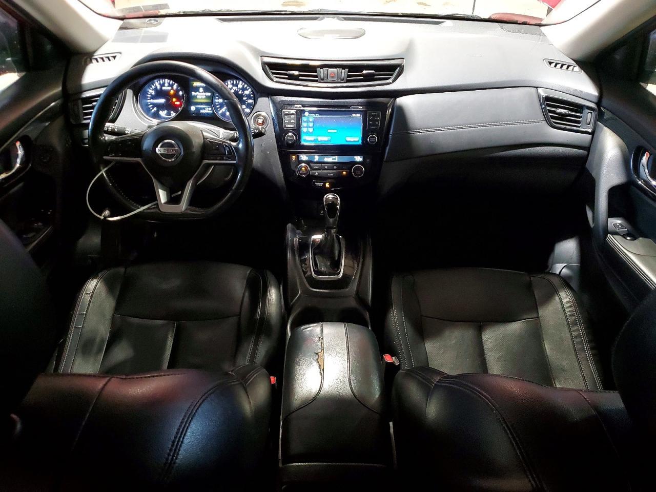 2017 NISSAN ROGUE