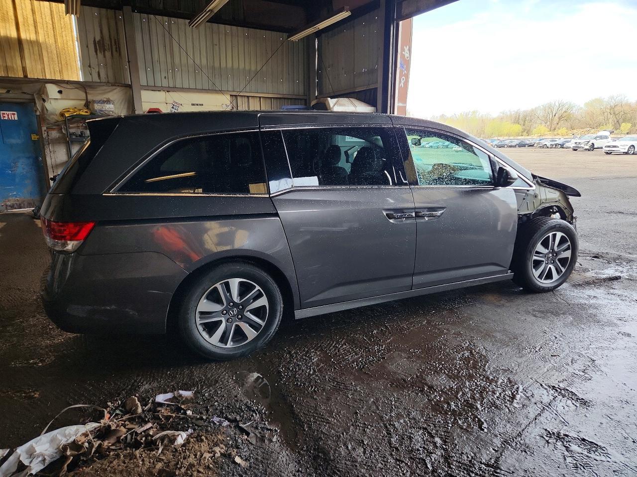 2014 HONDA ODYSSEY