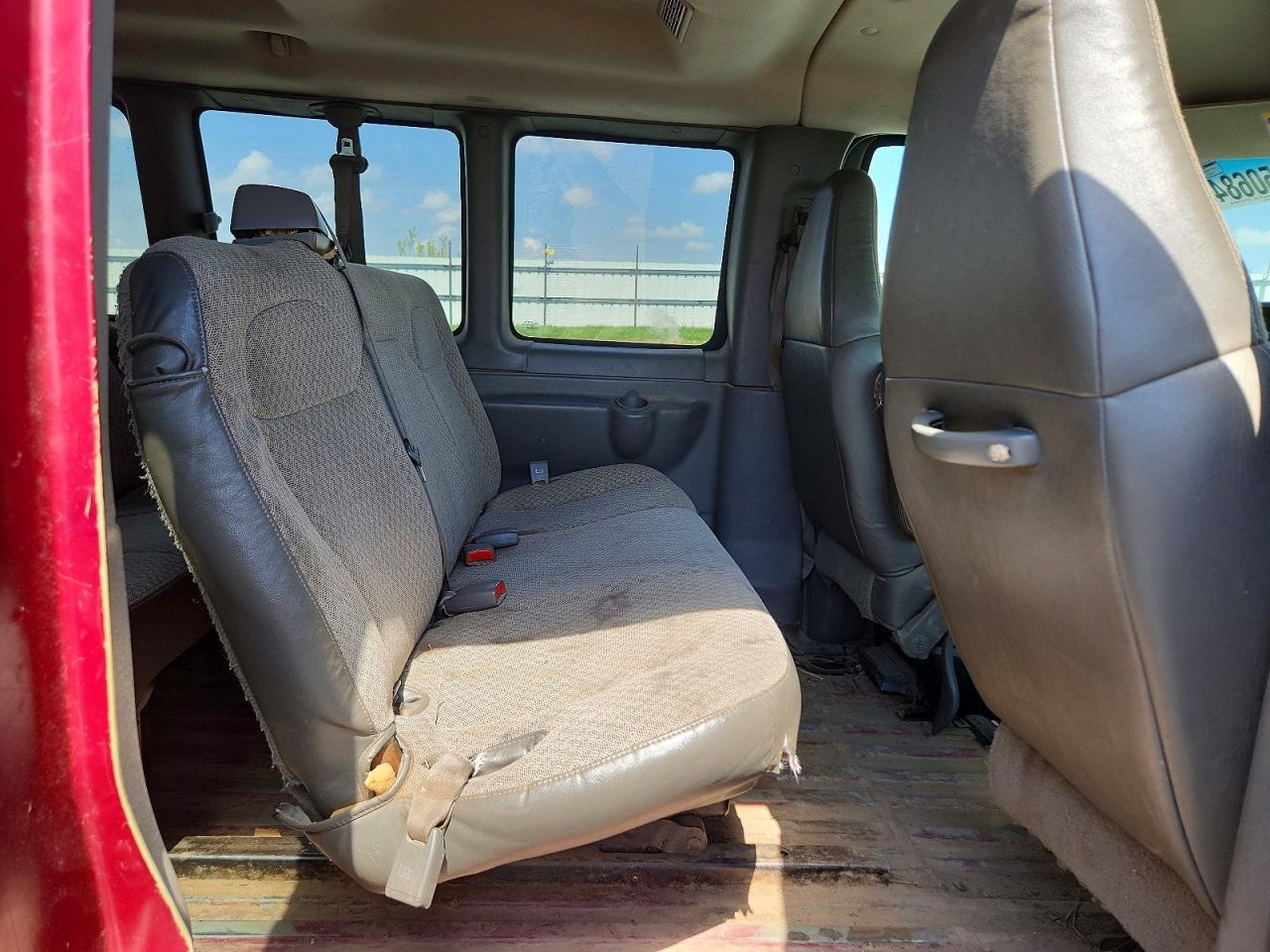 2009 CHEVROLET EXPRESS 2500
