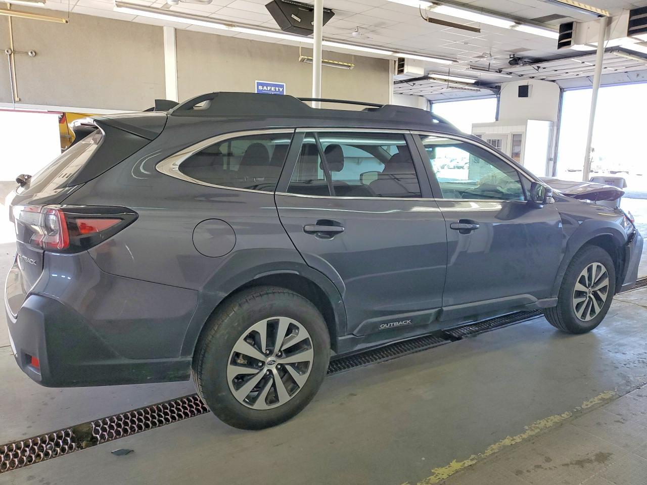 2025 SUBARU Outback