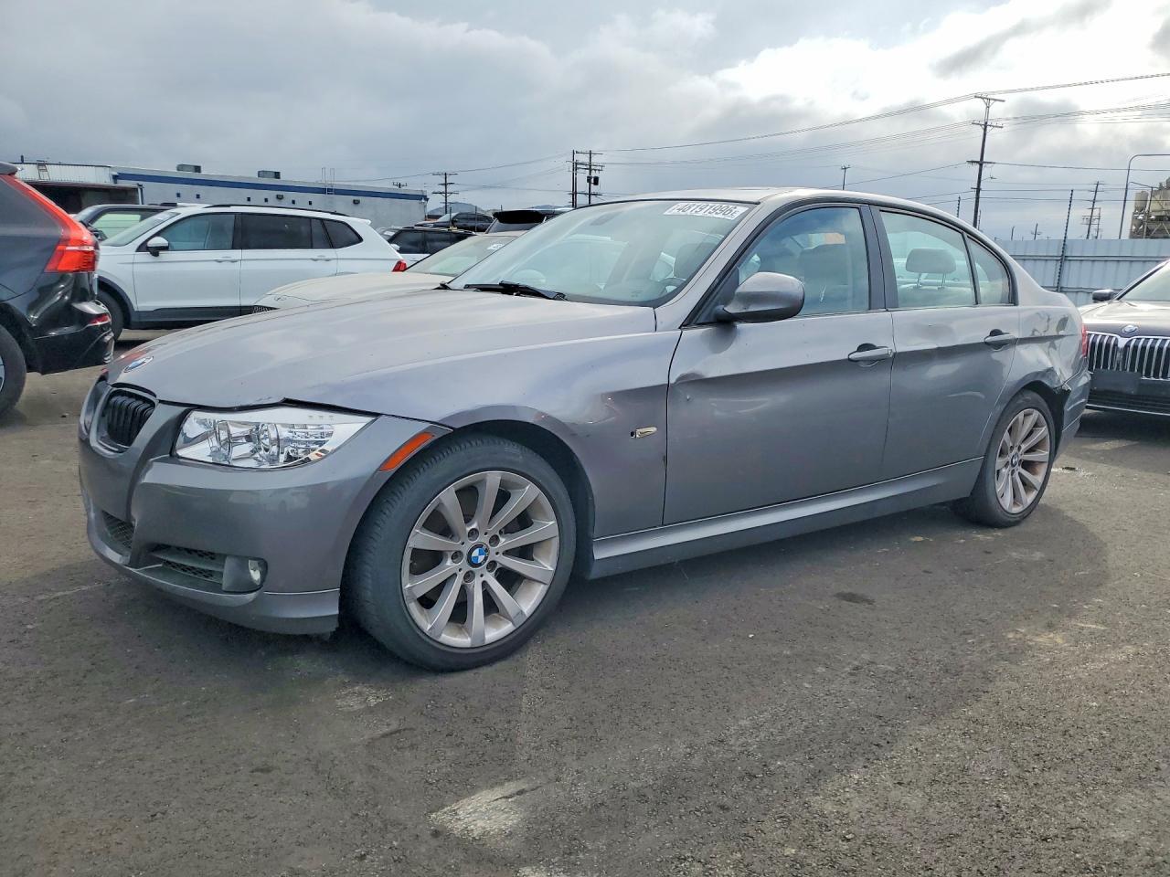 2010 BMW 3 SERIES
