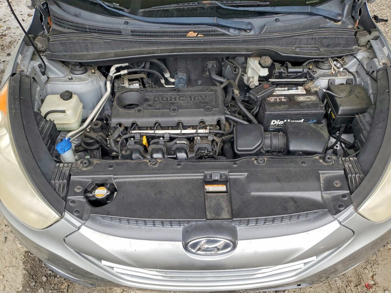2011 HYUNDAI TUCSON