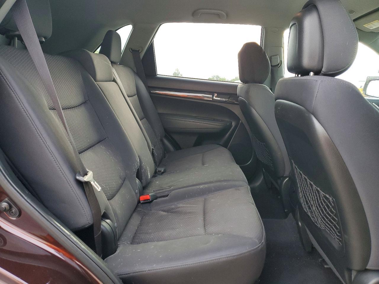 2011 KIA SORENTO