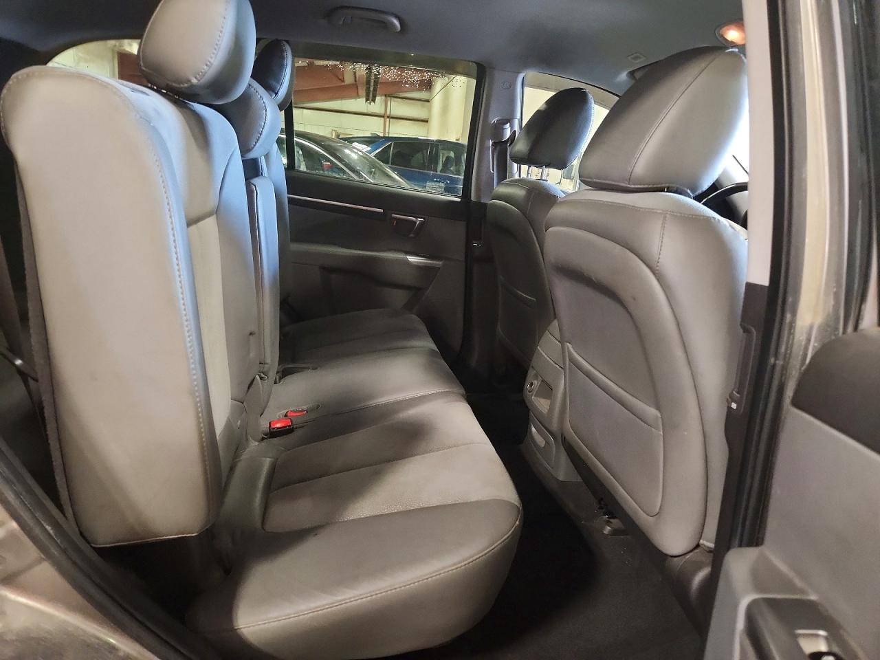 2011 HYUNDAI SANTA FE