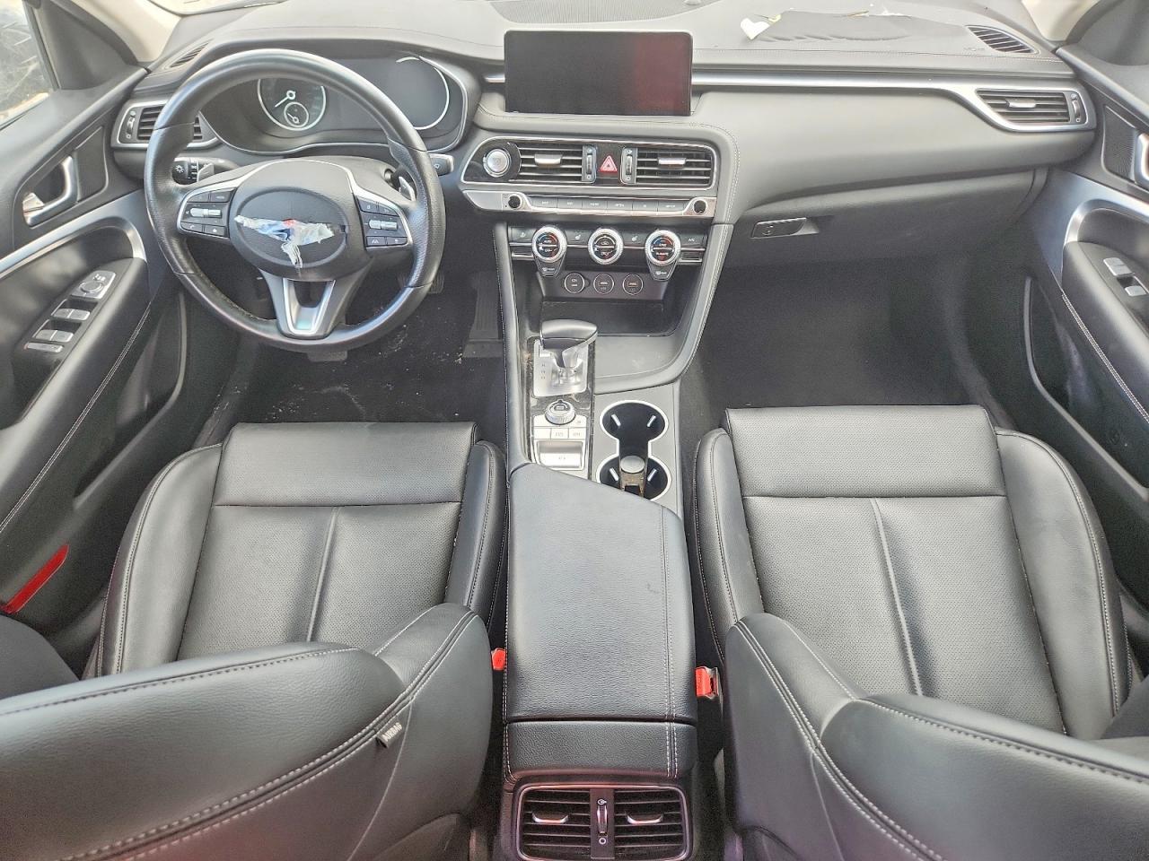 2023 GENESIS G70