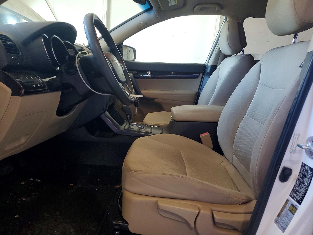 2011 KIA SORENTO