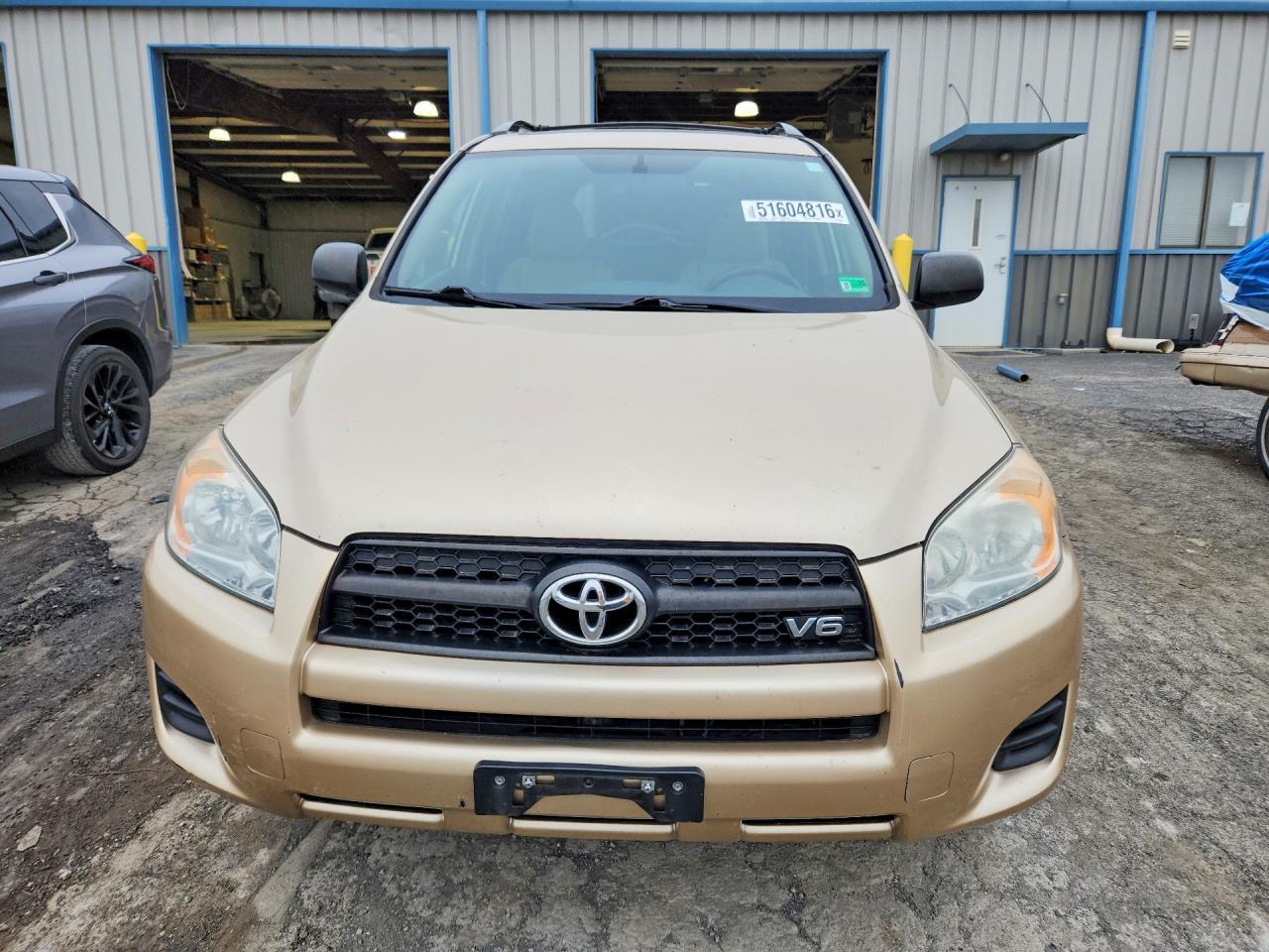 2011 TOYOTA RAV4