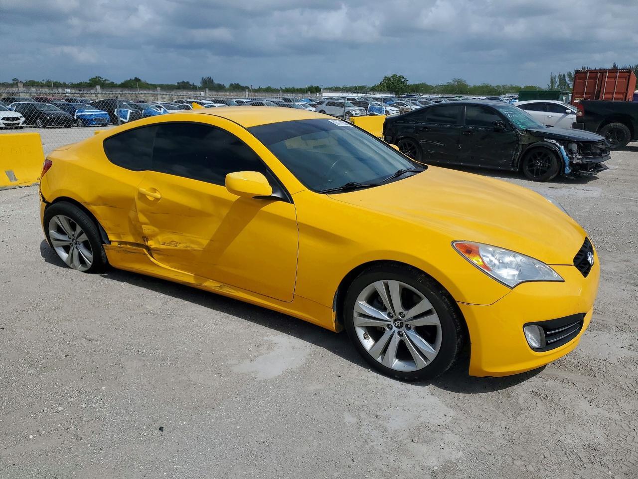 2011 HYUNDAI GENESIS