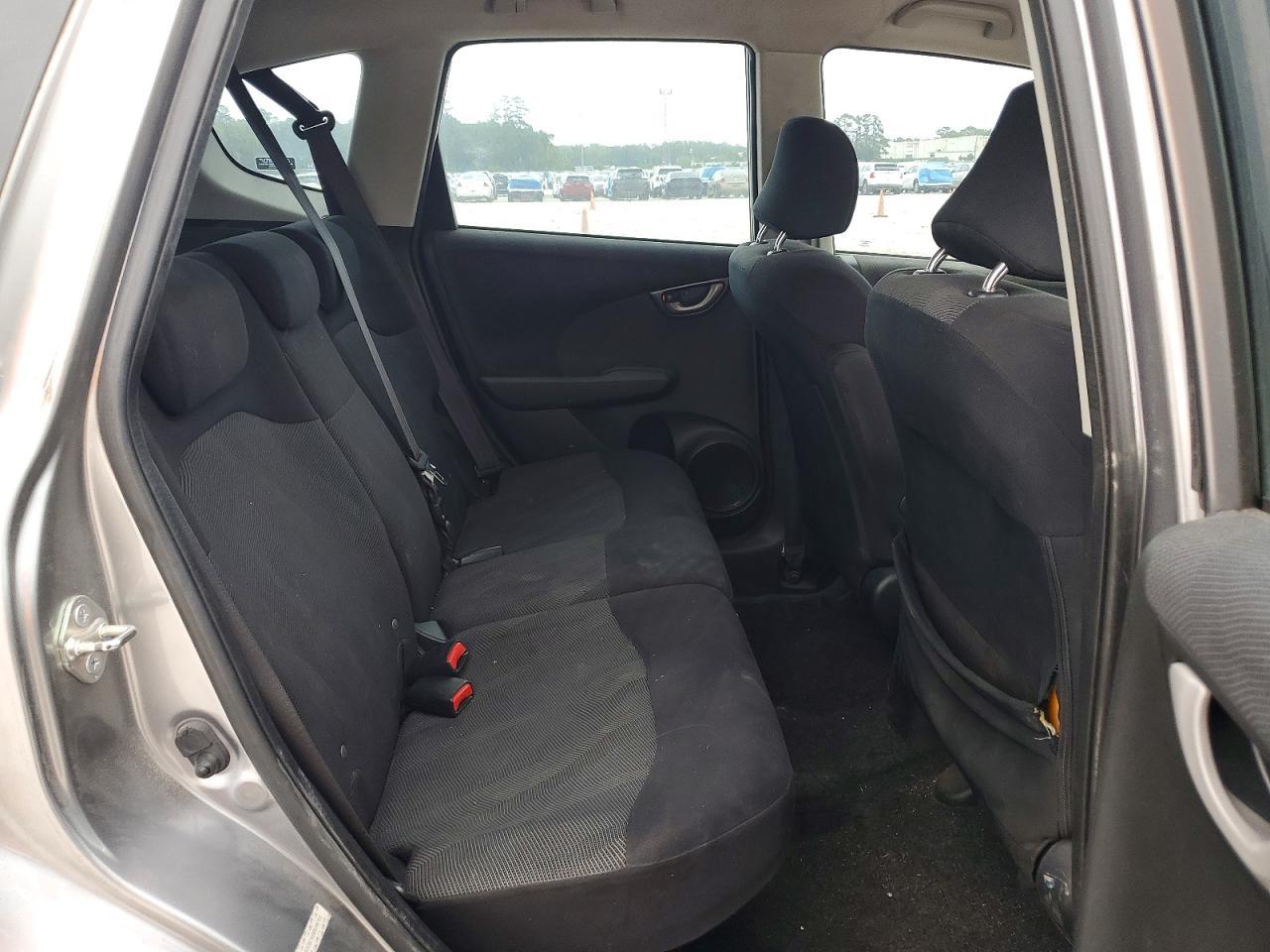 2009 HONDA FIT