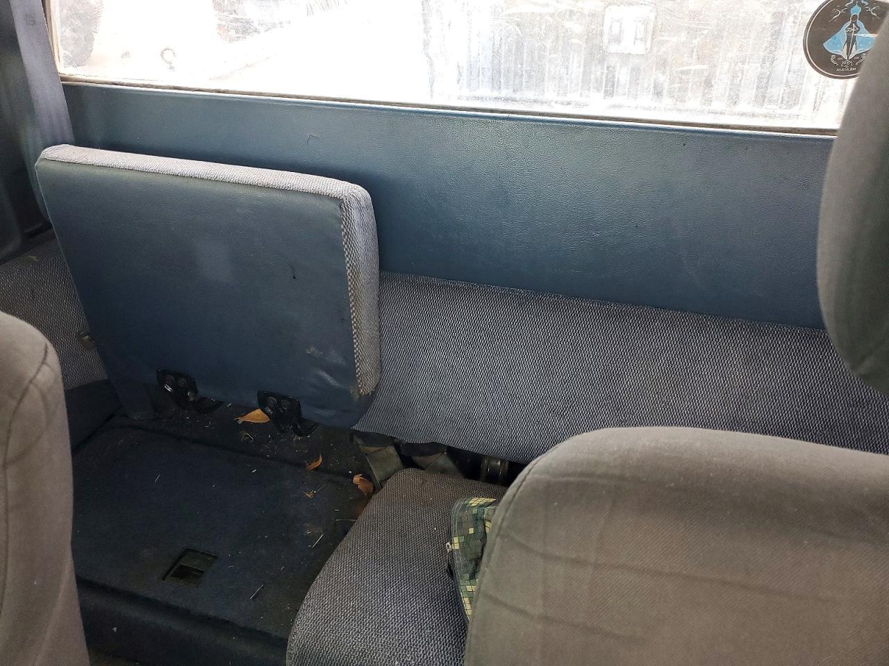 1995 DODGE Dakota