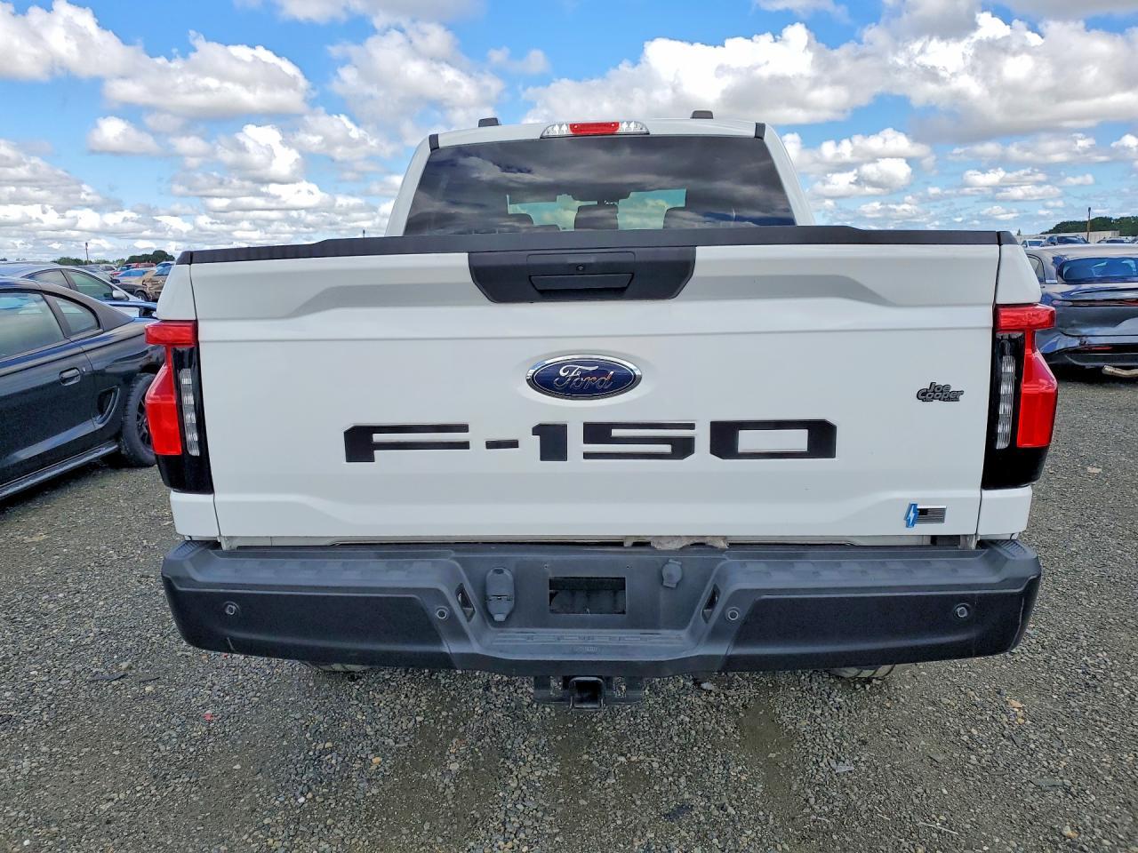 2022 FORD F-150 Lightning