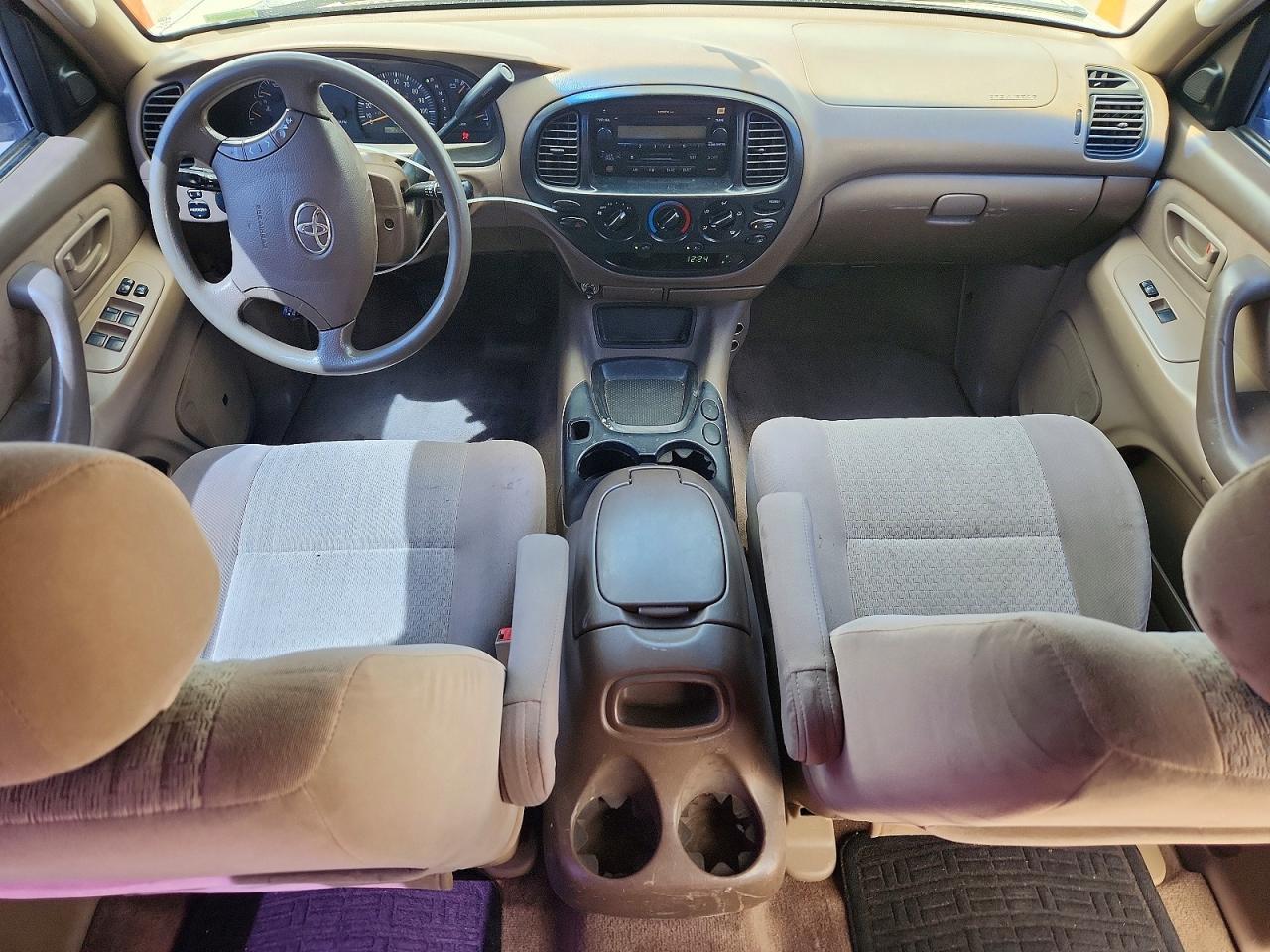 2004 TOYOTA TUNDRA
