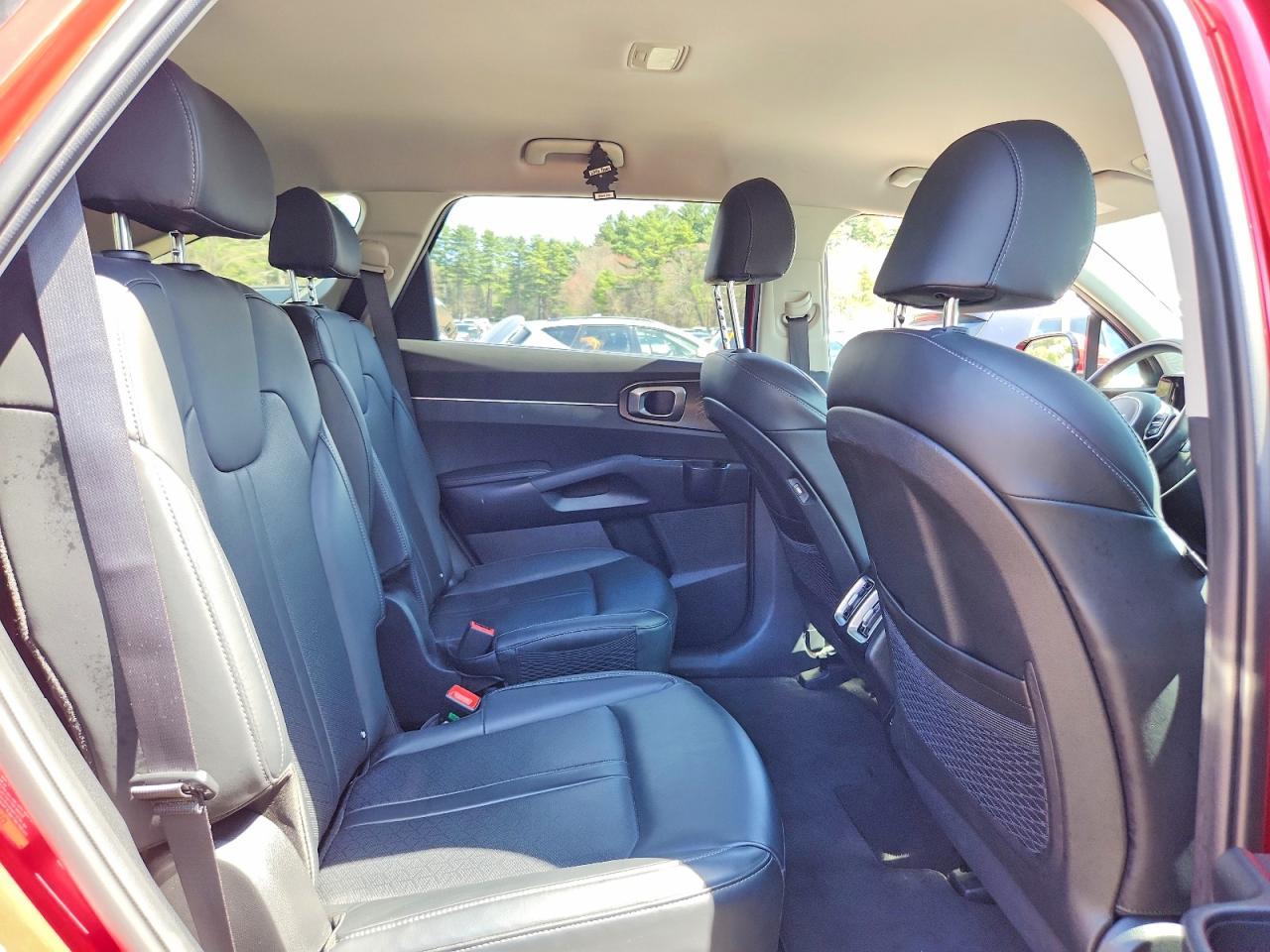 2023 KIA SORENTO