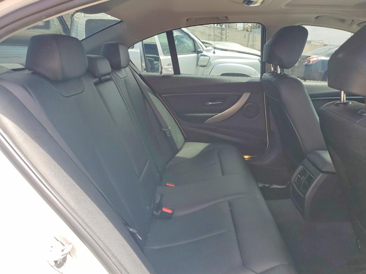 2017 BMW 3 SERIES