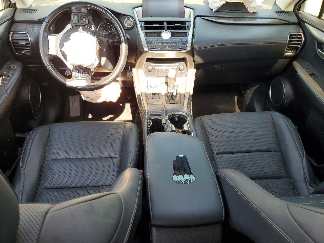 2016 LEXUS NX 200T