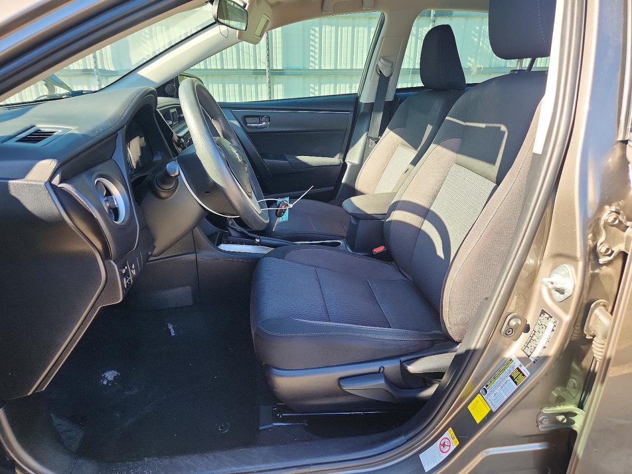 2017 TOYOTA COROLLA