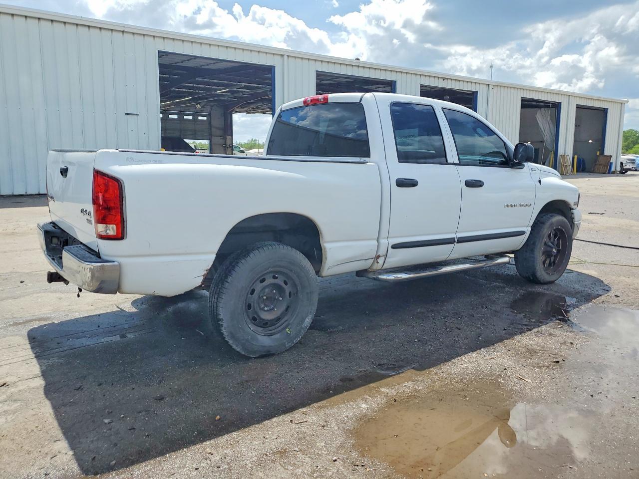 2004 DODGE RAM 1500