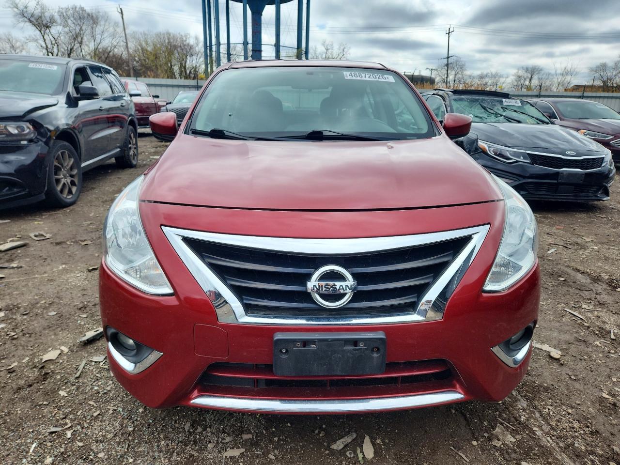2016 NISSAN VERSA