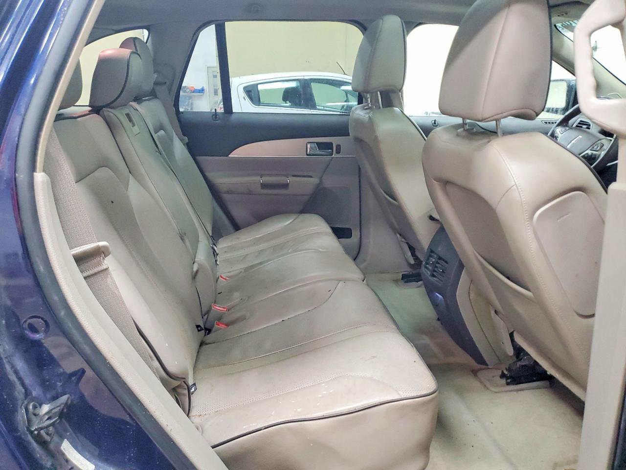 2011 LINCOLN MKX