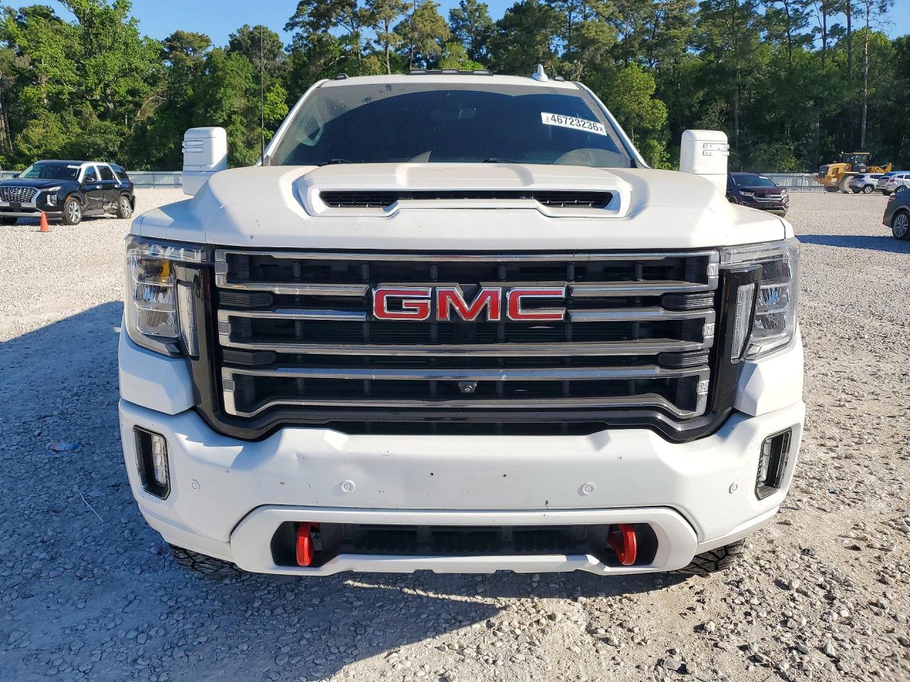 2022 GMC Sierra