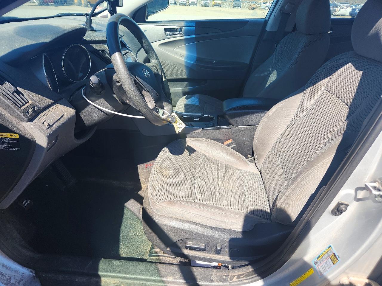 2013 HYUNDAI SONATA