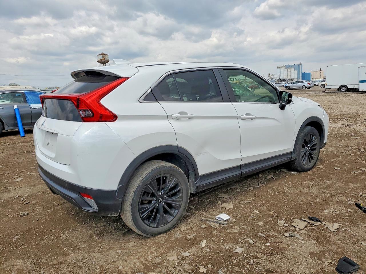 2020 MITSUBISHI Eclipse