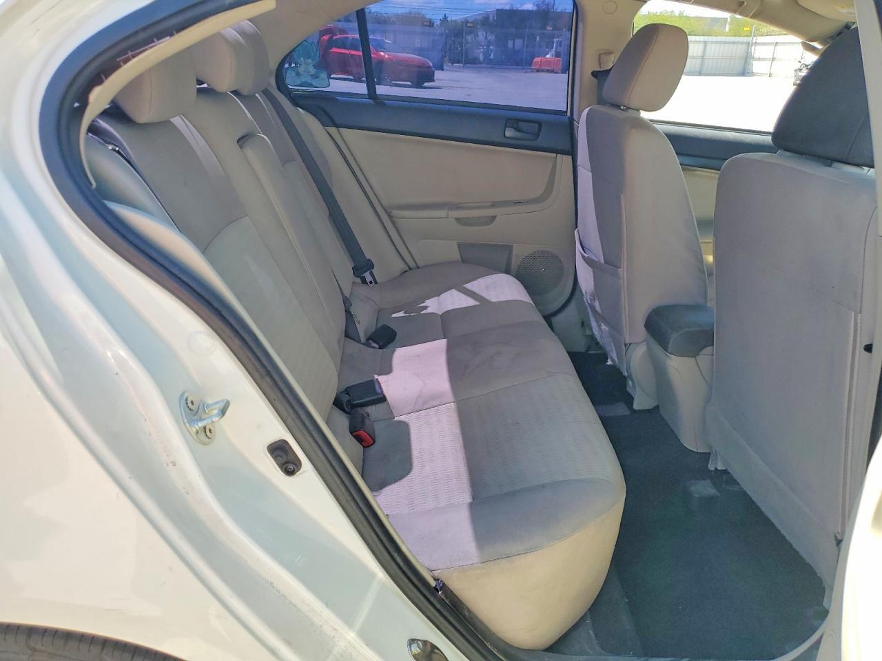 2012 MITSUBISHI LANCER