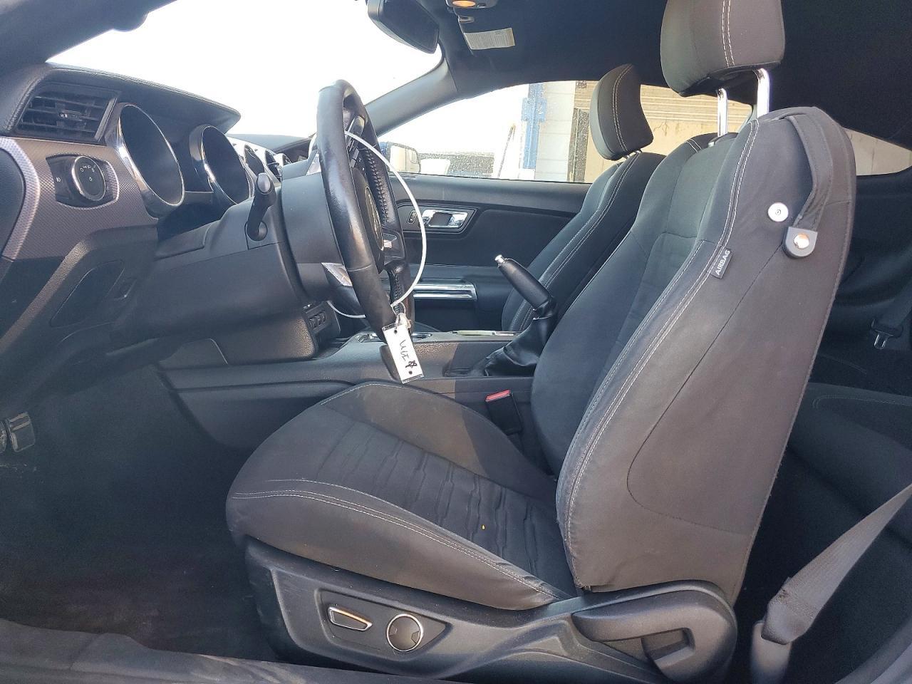 2016 FORD MUSTANG
