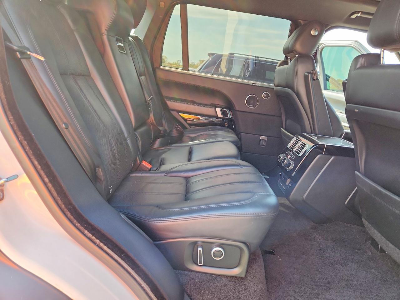 2017 LAND ROVER RANGE ROVER