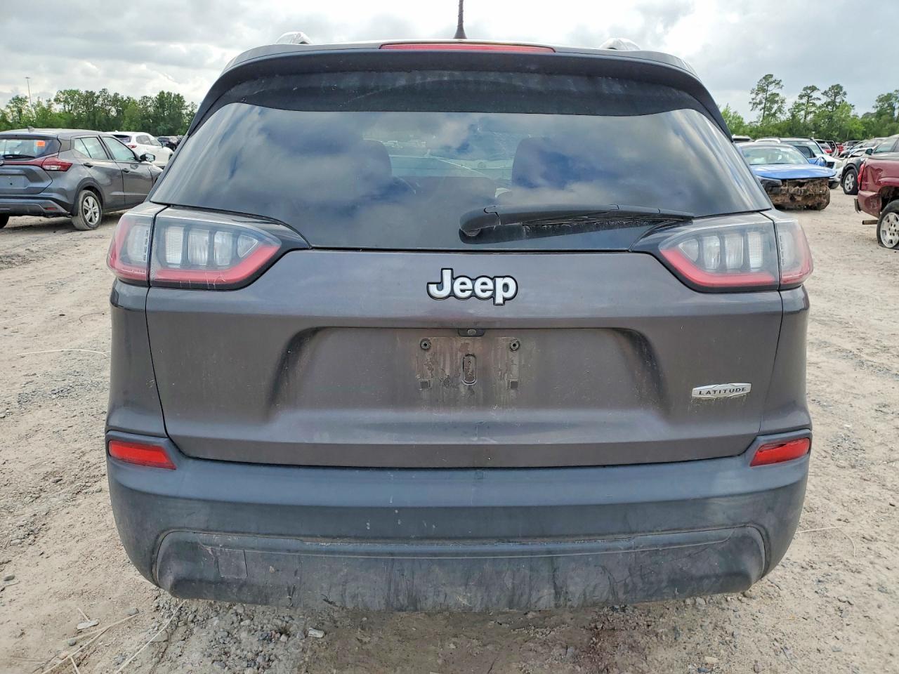 2019 JEEP CHEROKEE