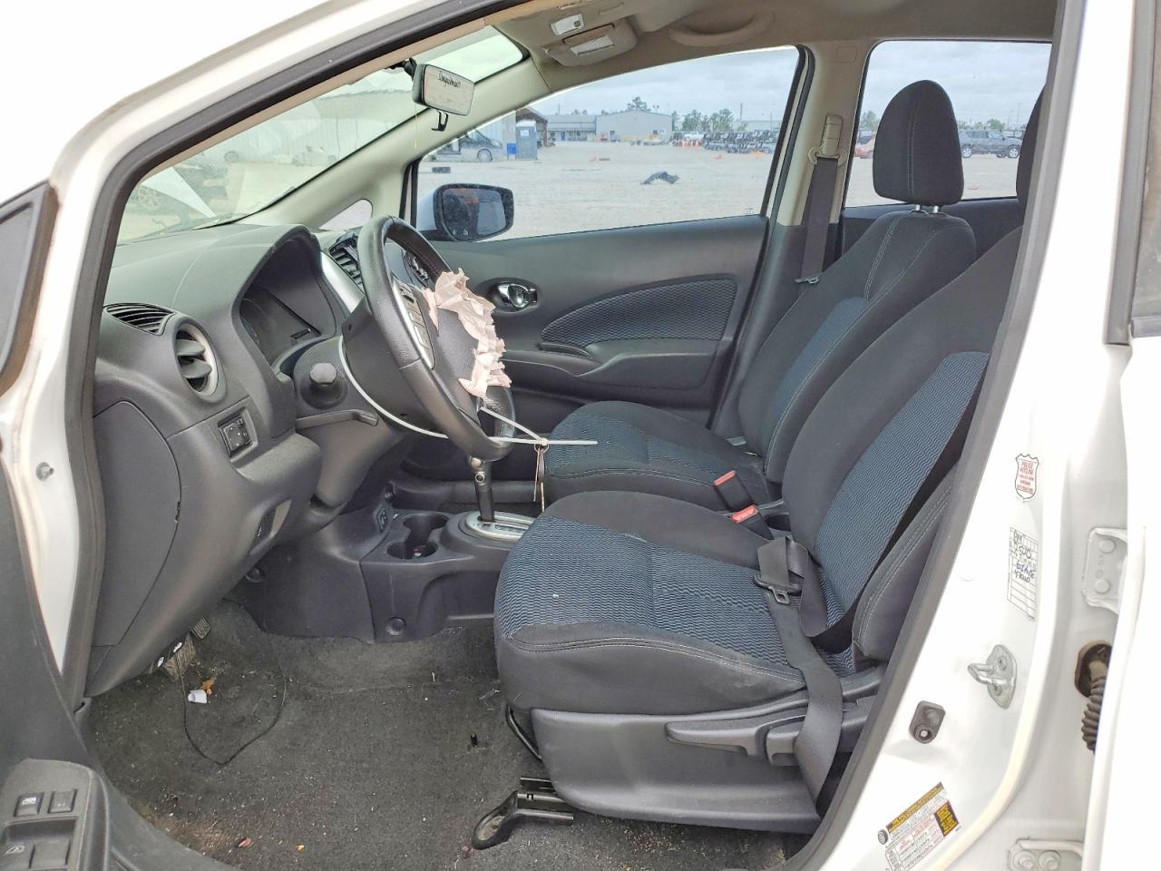 2017 NISSAN Versa Note