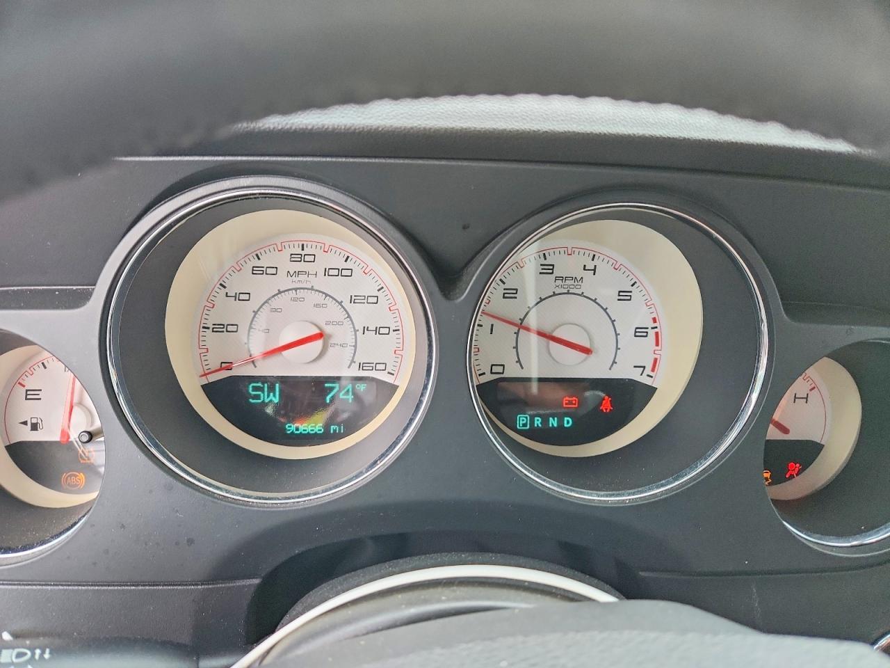 2014 DODGE Challenger