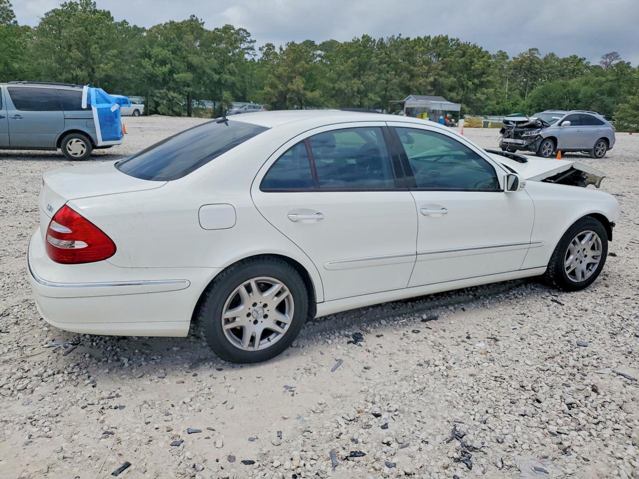 2005 MERCEDES-BENZ E-Class