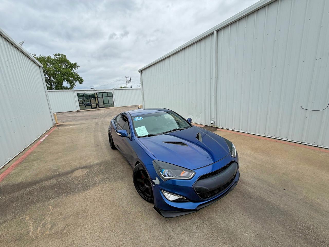 2016 HYUNDAI GENESIS