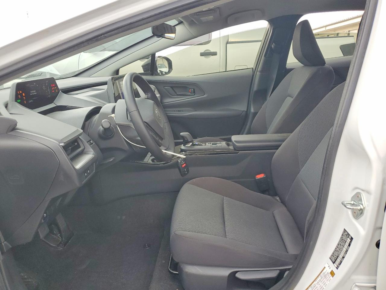 2024 TOYOTA PRIUS
