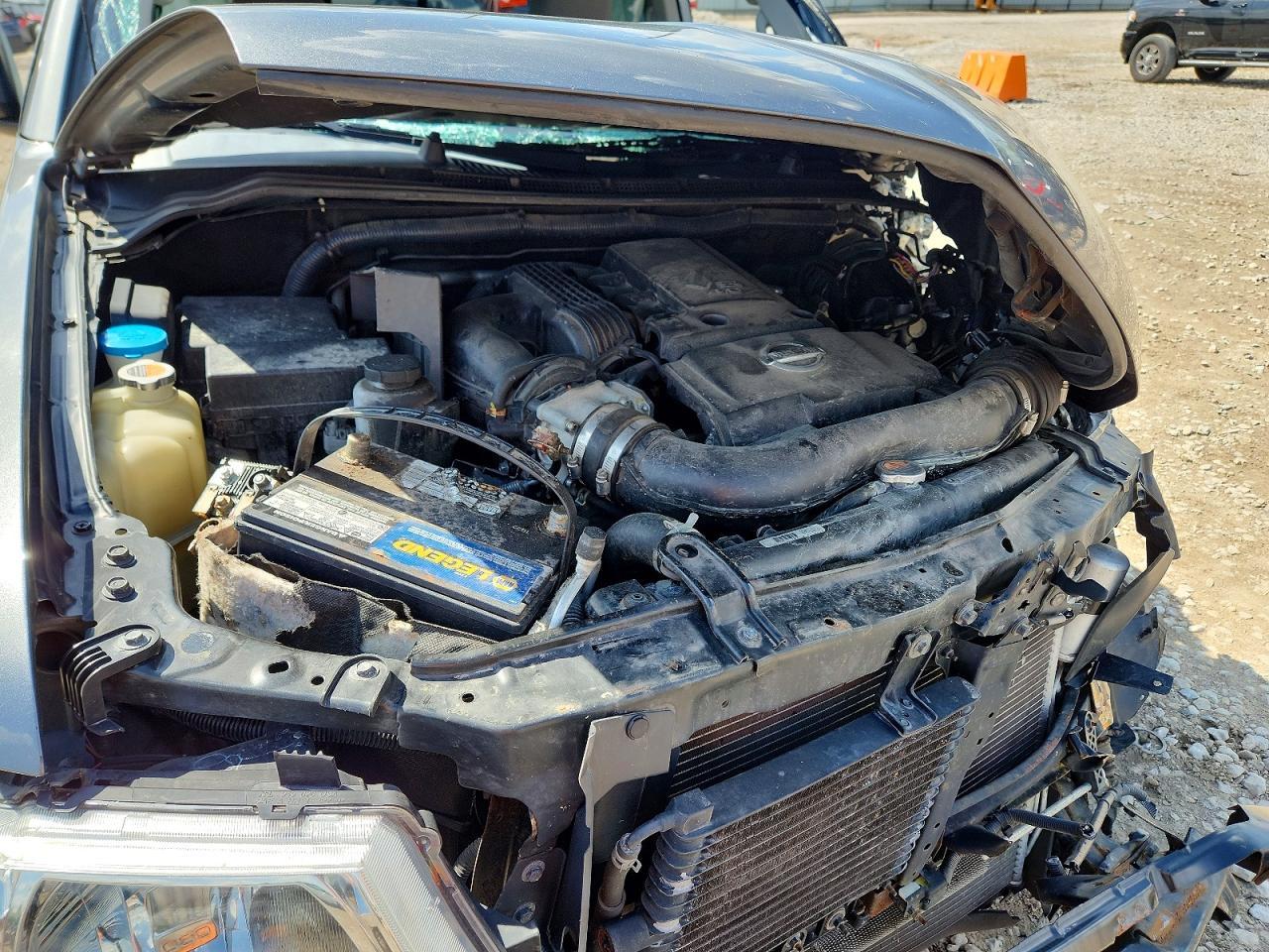 2016 NISSAN Frontier