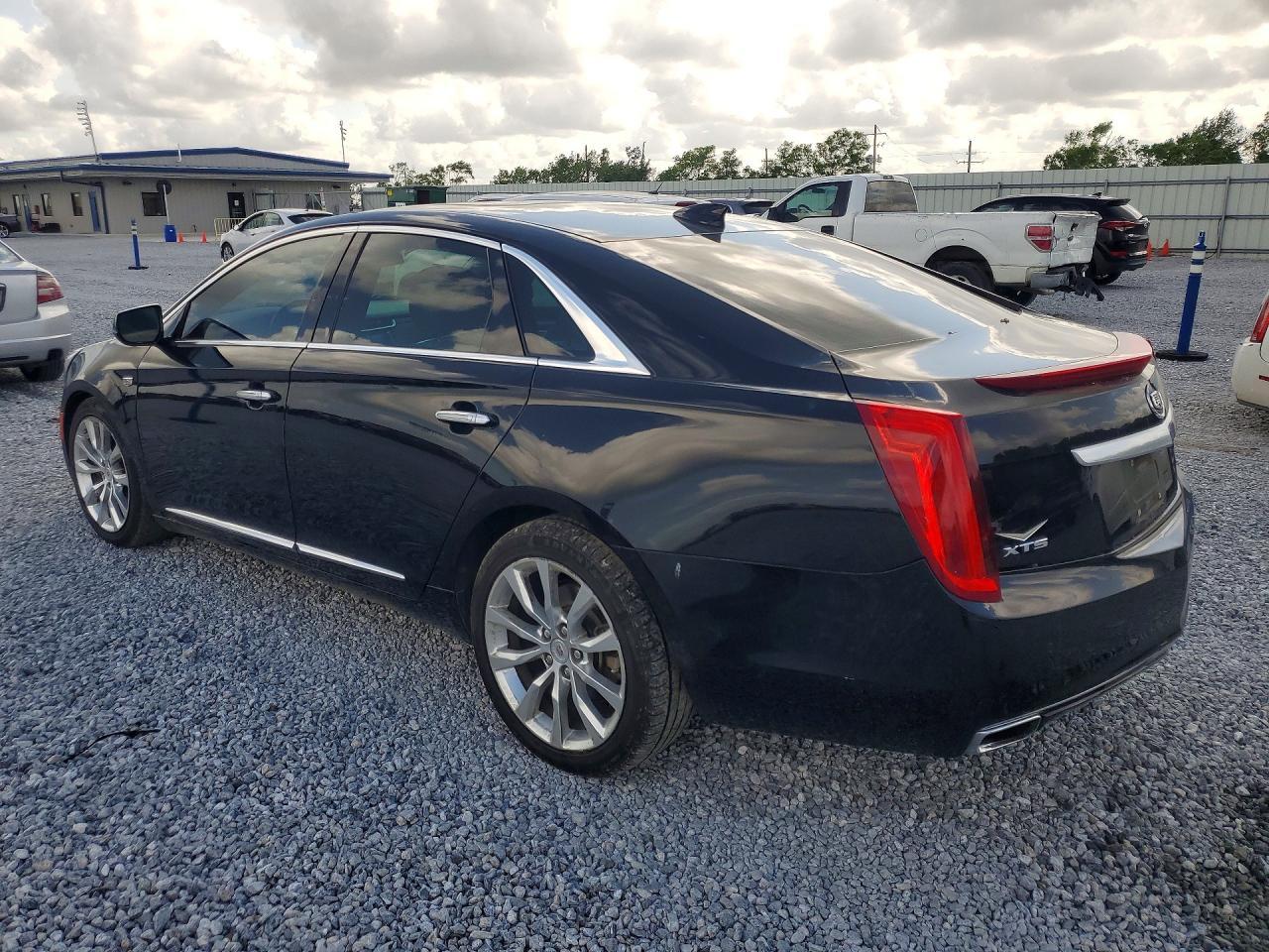 2015 CADILLAC XTS