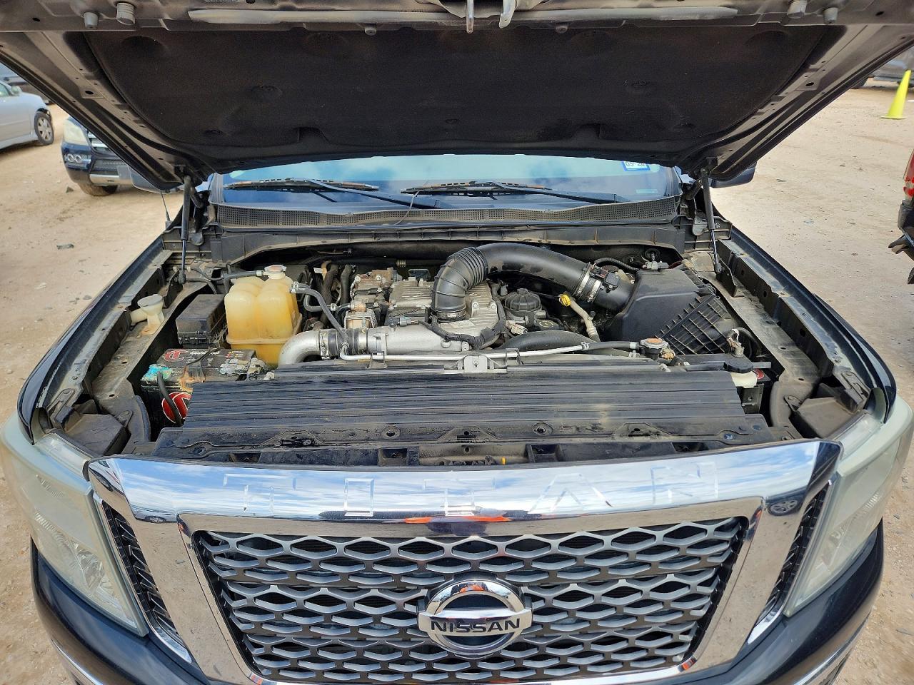 2016 NISSAN Titan