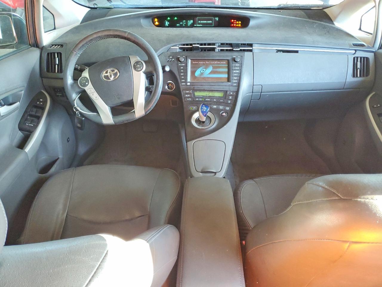 2010 TOYOTA PRIUS V