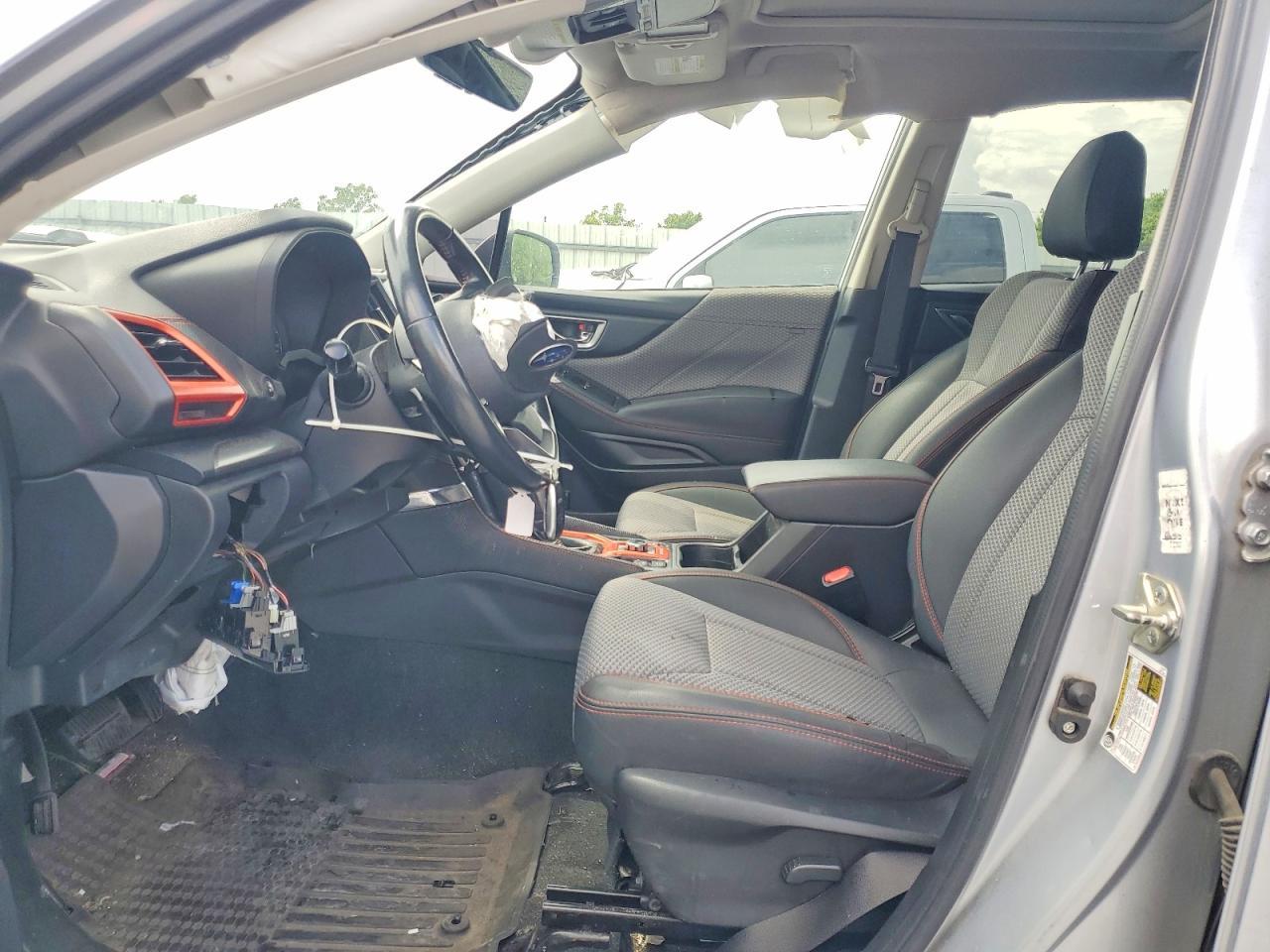 2020 SUBARU FORESTER