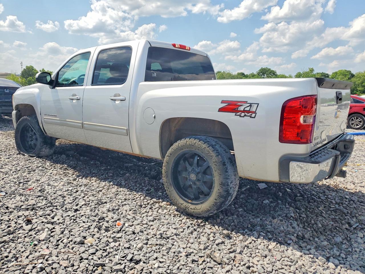 2011 CHEVROLET Silverado