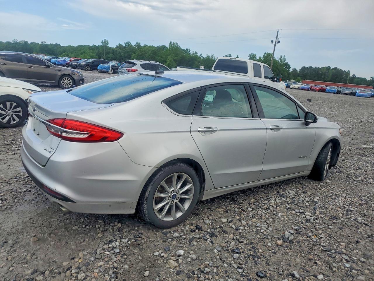 2017 FORD FUSION