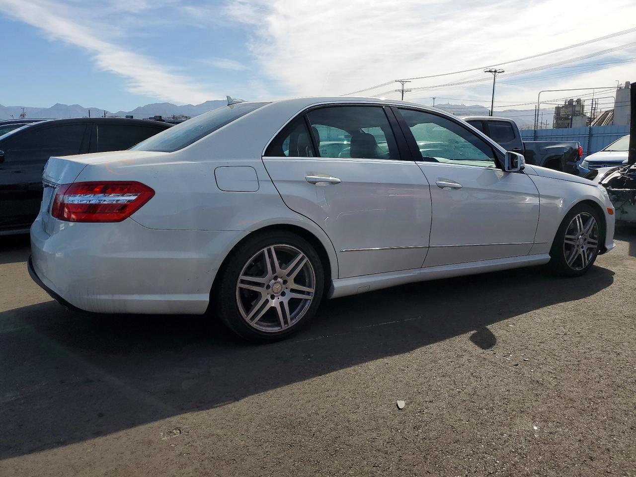 2010 MERCEDES-BENZ E-Class