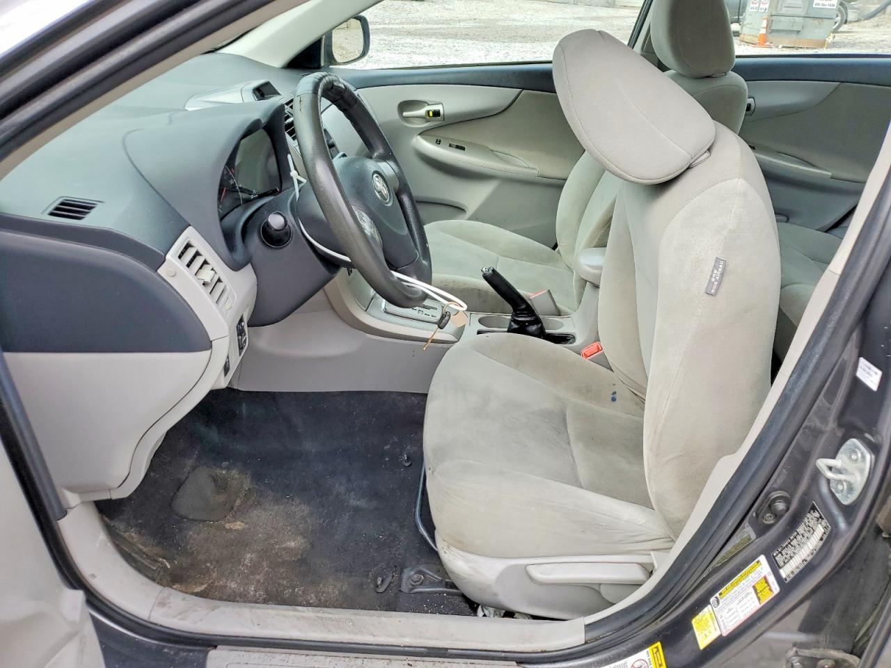 2013 TOYOTA COROLLA