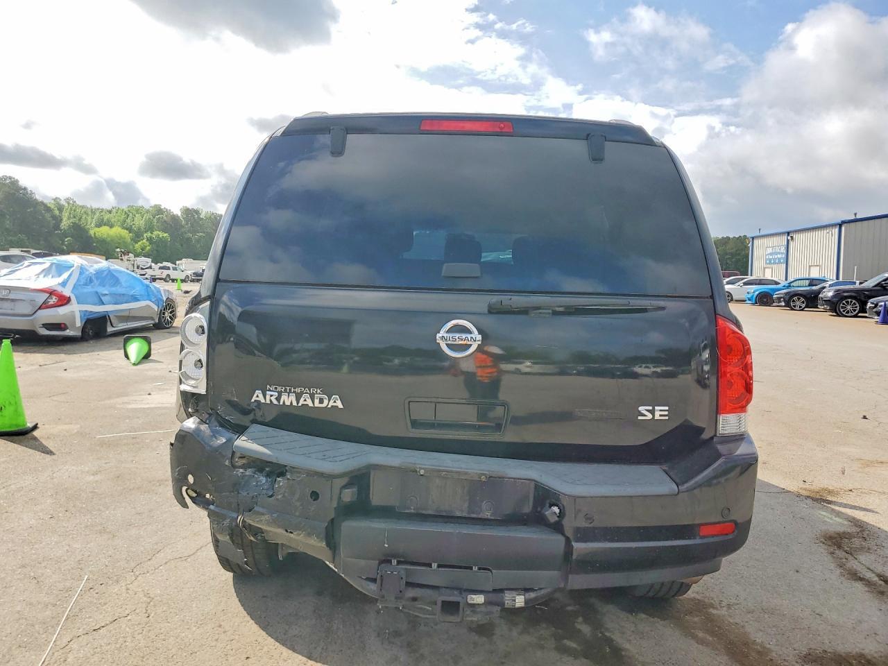 2010 NISSAN Armada